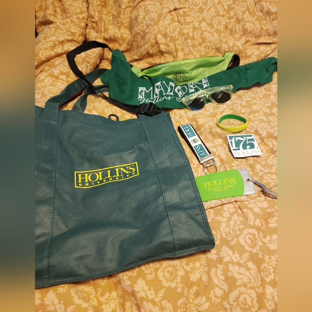 Hollins University Merch Sweatshirts Sweatpant Shirt Accessories Bundle